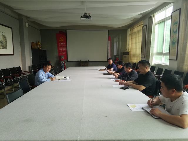 62426E05E90B5CA51A1CAE9FD54DC607.jpg 62426E05E90B5CA51A1CAE9FD54DC607.jpg