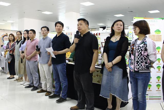 IMG_4833.JPG IMG_4833.JPG